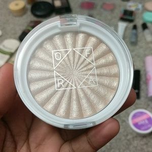 OFRA highlighter rodeo drive